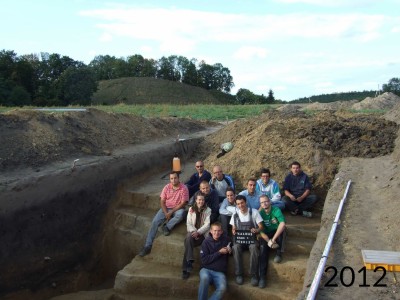 Click to zoom the picture.